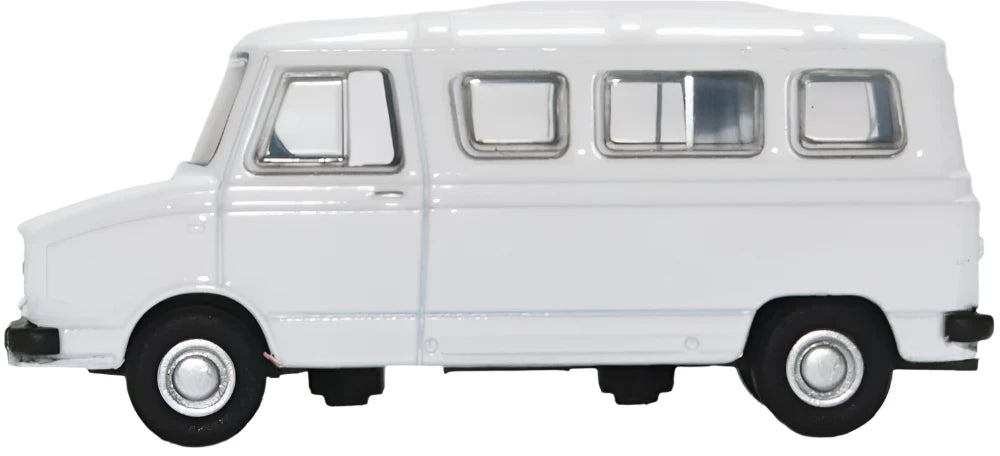 Sherpa Minibus White