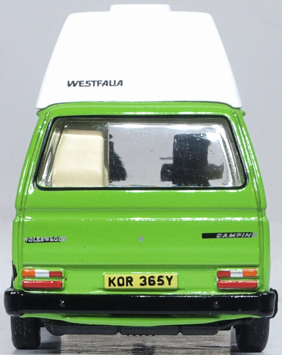 VW T25 Camper Liana Green