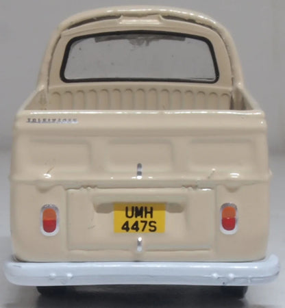 76VW034 VW T2 Bay Window Pick Up Dakota Beige
