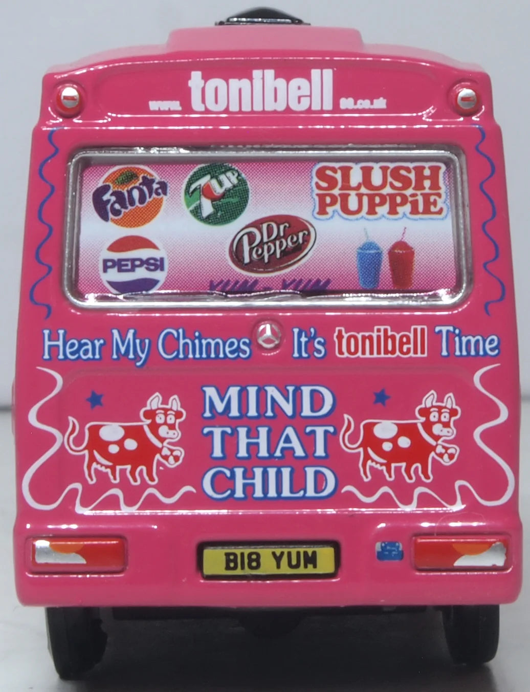 76WM009 Whitby Mondial Ice Cream Van Tonibell