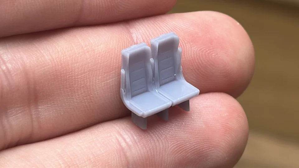 OO Gauge Coach Seating (Pack of 10) - Unpainted