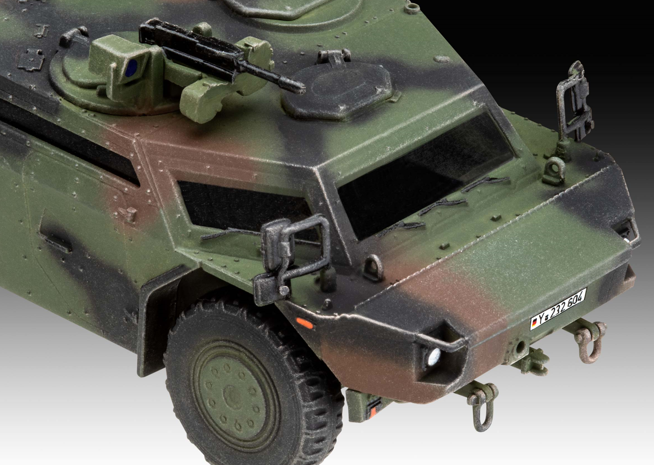 Spähwagen Fennek Model Kit