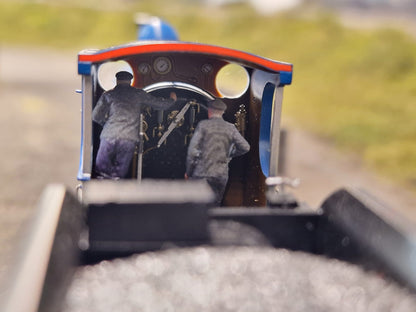 80103-076C 1:76 Scale Exclusive Bachmann Caledonian Class 812 Crew - Full Colour 3D Print