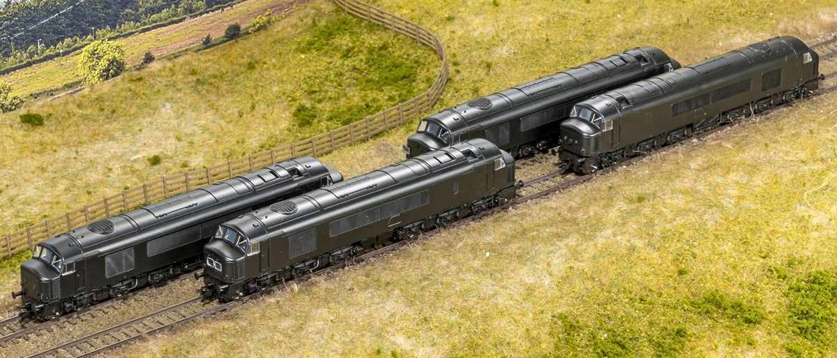823601 Class 45 'Peak' D120 Plain BR Green Diesel Locomotive - DCC Sound