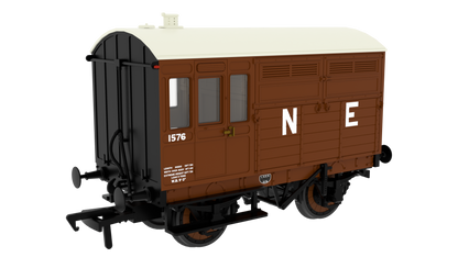 829022 LNER ‘Evolution’ Horsebox No.1576