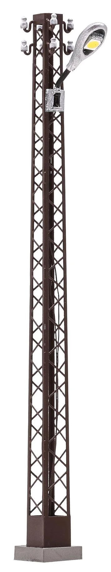 BUS8746 Rusty lattice mast lamp