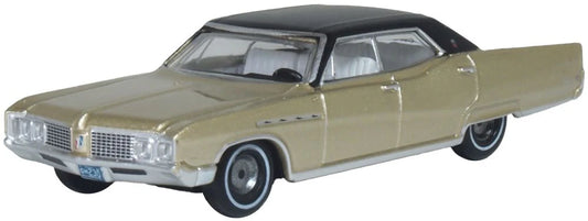 87BE68001 1968 Buick Electra 225 Ivory Gold Mist/Black