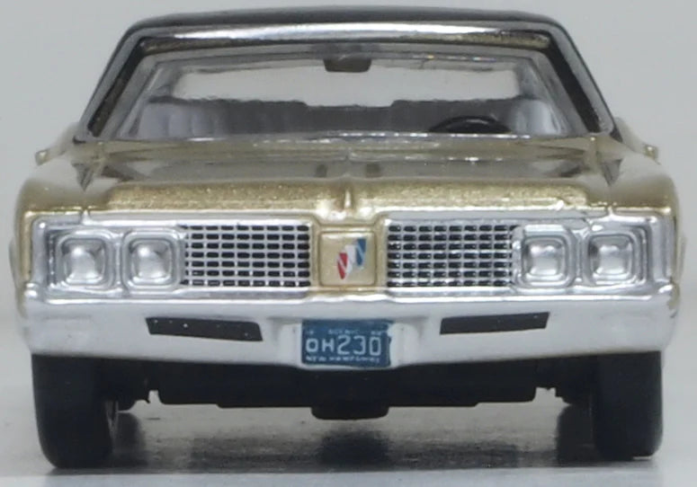 87BE68001 1968 Buick Electra 225 Ivory Gold Mist/Black
