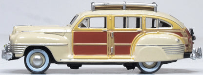 1942 Chrysler Town & Country Woody Wagon Catalina Tan