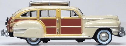 1942 Chrysler Town & Country Woody Wagon Catalina Tan