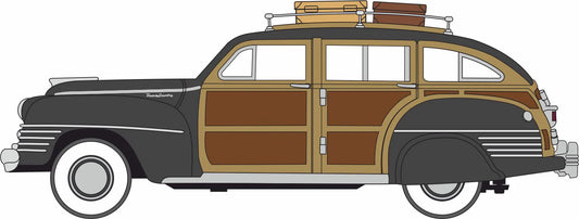 87CB42004 1942 Chrysler T & C Woody Wagon Black