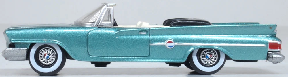 87CC61005 1961 Chrysler 300 Convertible (Open) Pinehurst Green