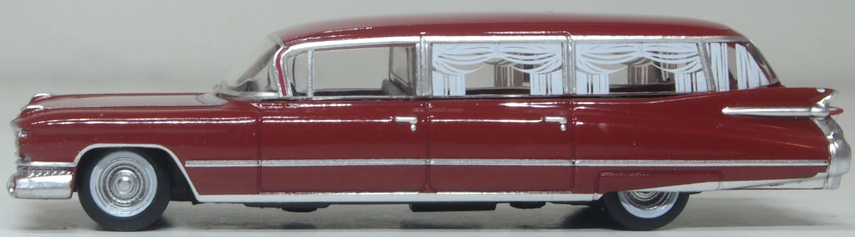 87CM59002 1:100 Scale 1959 Cadillac Miller-Meteor Futura Limousine Seminole Red