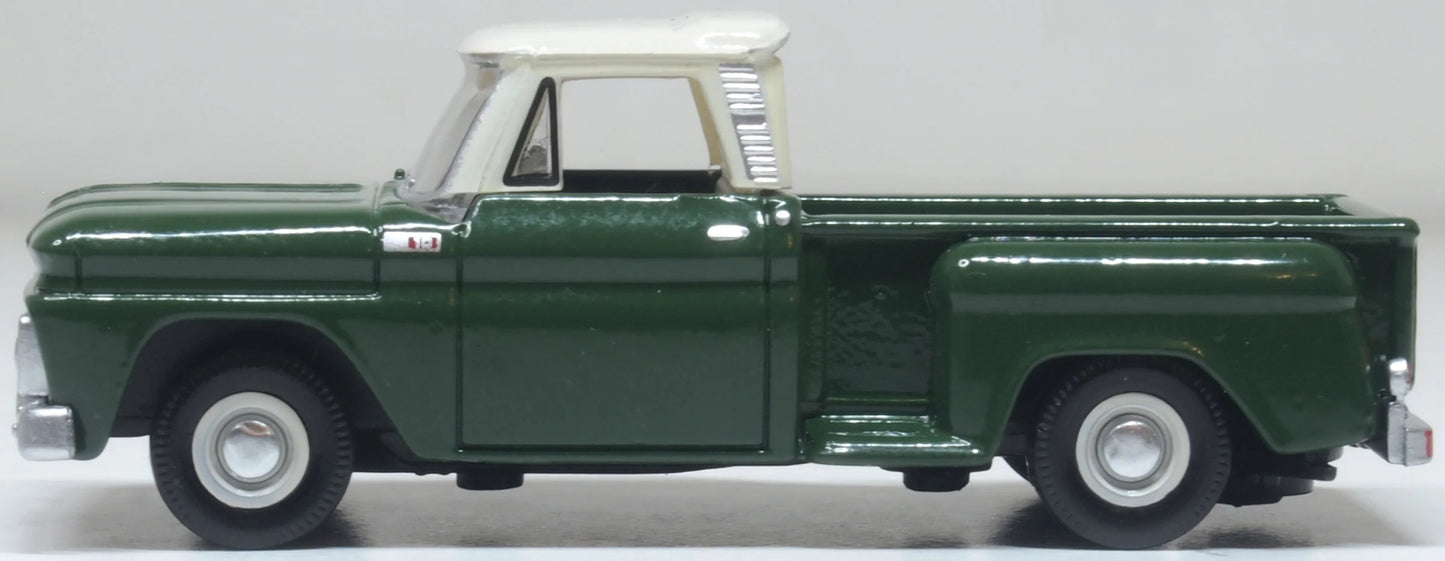 87CP65008 1965 Chevrolet Stepside Pickup Dark Green/Ivory