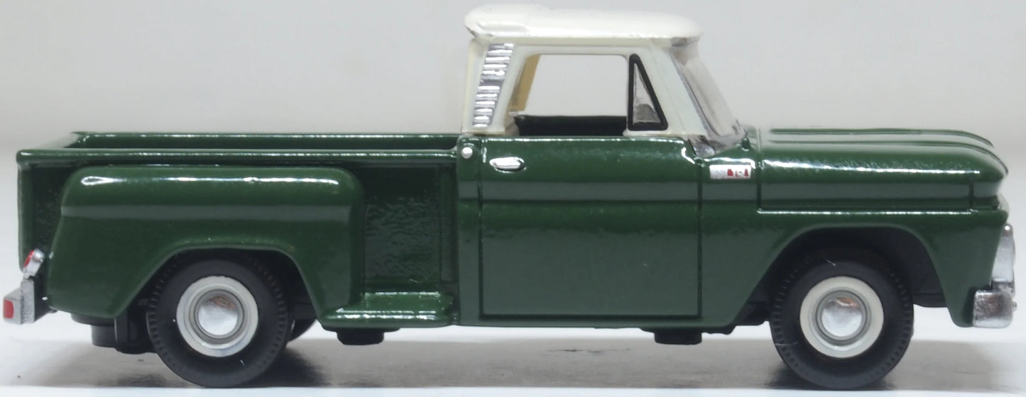 87CP65008 1965 Chevrolet Stepside Pickup Dark Green/Ivory