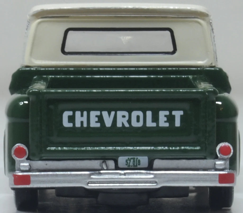 87CP65008 1965 Chevrolet Stepside Pickup Dark Green/Ivory