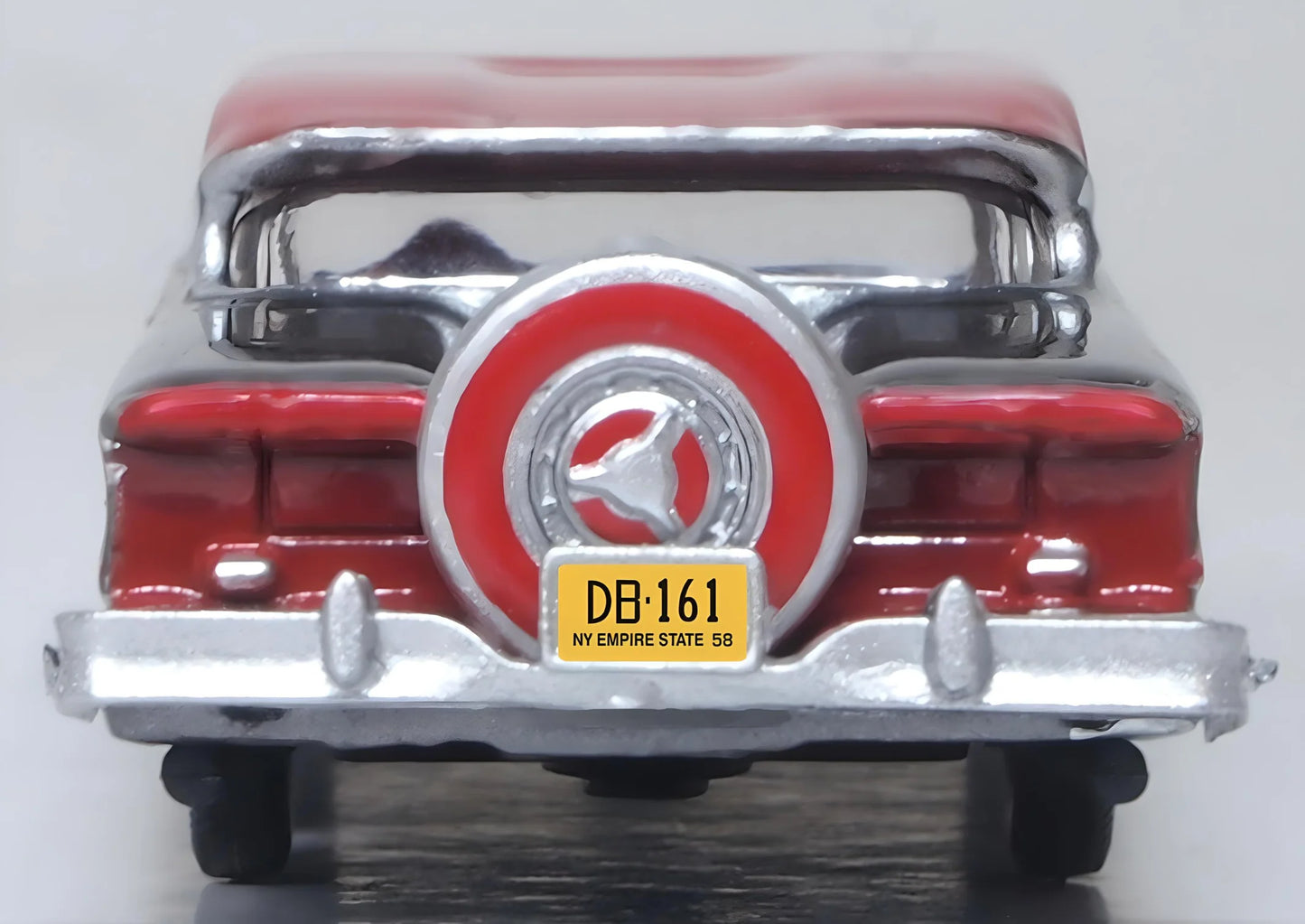 87ED58008 1958 Edsel Citation Silver Grey/Ember Red