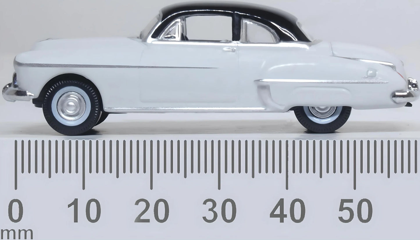 87OR50005 1950 Oldsmobile Rocket 88 Coupe Marol Grey/Black
