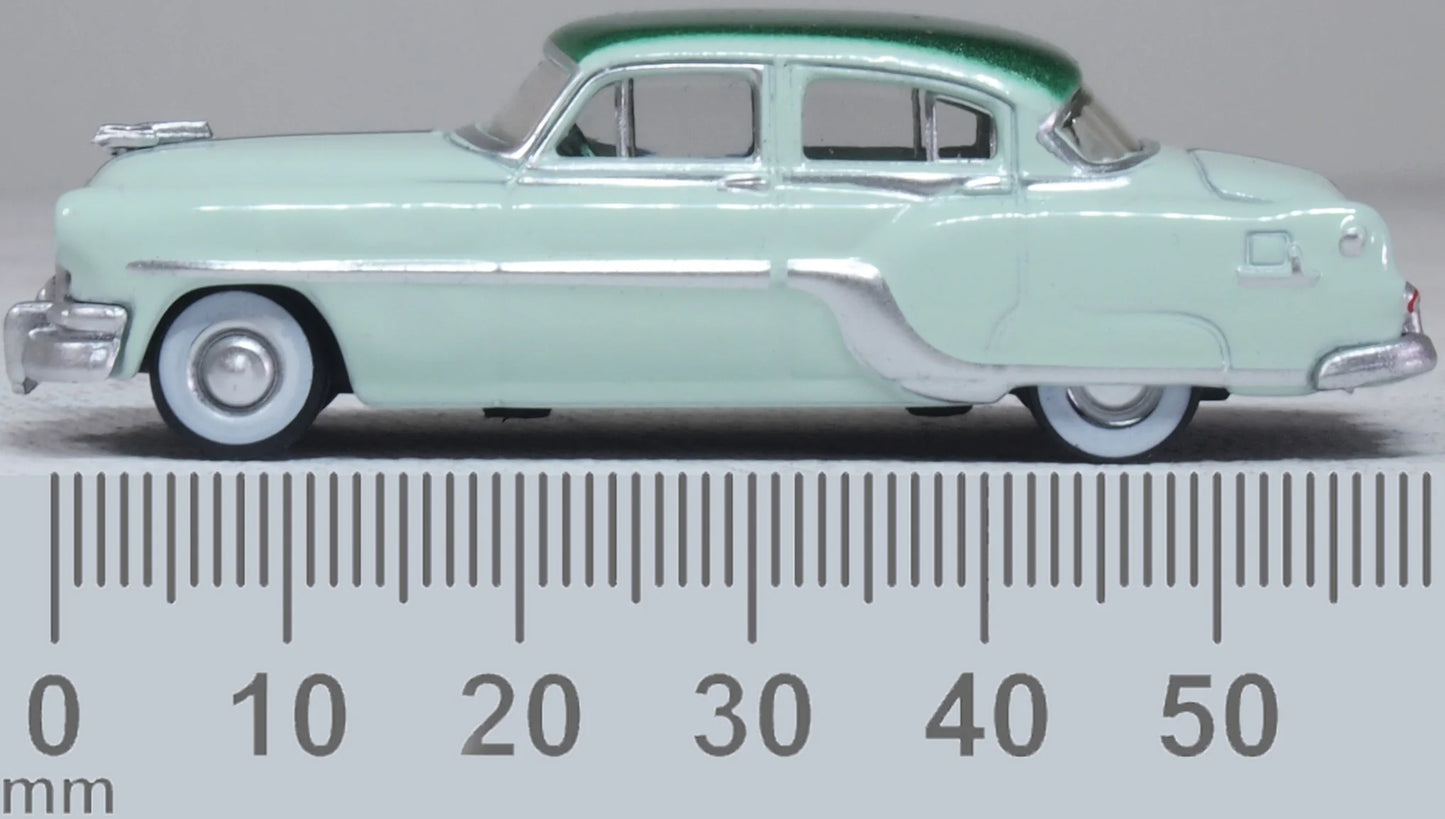 1954 Pontiac Chieftain 4 Dr Shannon Green/Brookmere Green