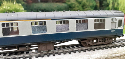 Smashed & shattered glass: BR mk1 passenger OO Gauge Waterslide Decals