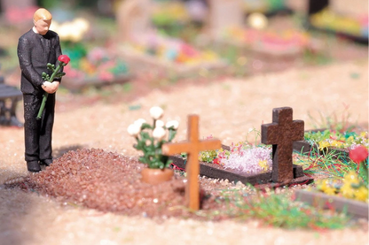 BUS8883 Visit to the Grave