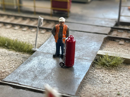 OO Gauge Hand/Sack Trucks (Pack of 6) - Unpainted