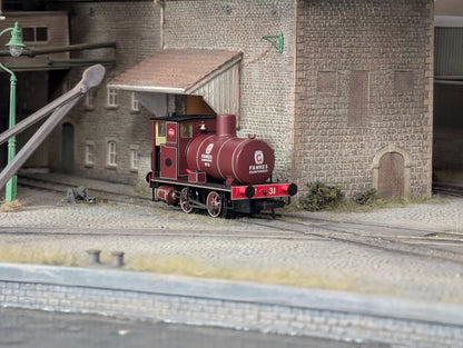 Andrew Barclay Fireless 0-4-0 G. Fawkes Gunpowder Works No.31 Steam Locomotive - DCC Sound