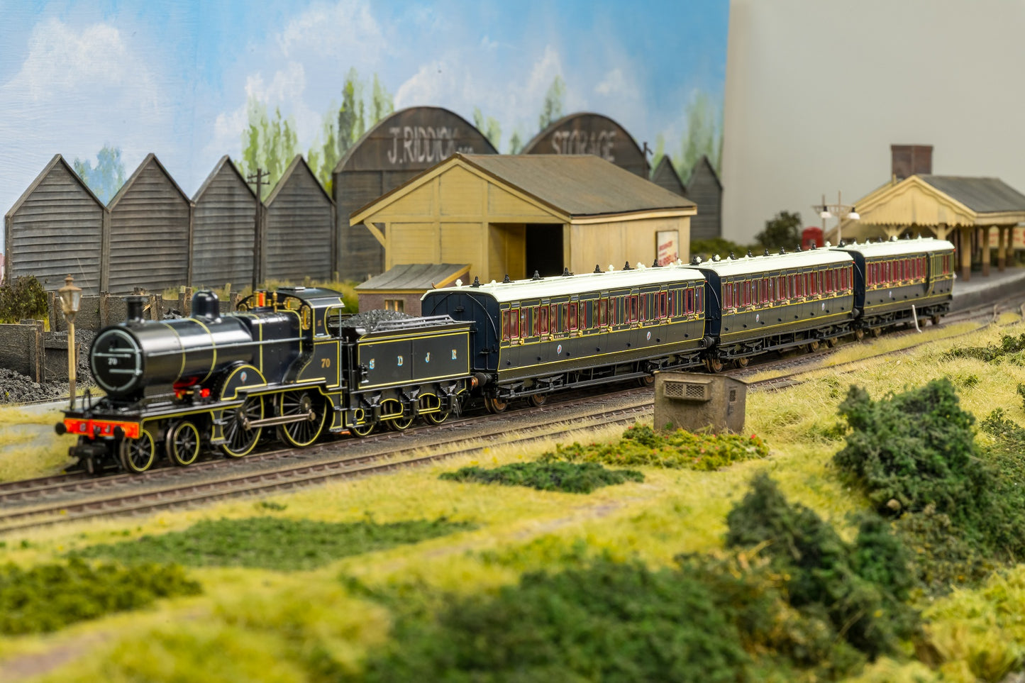 Midland Railway 483 Class 4-4-0 SDJR Blue No.70 Steam Locomotive