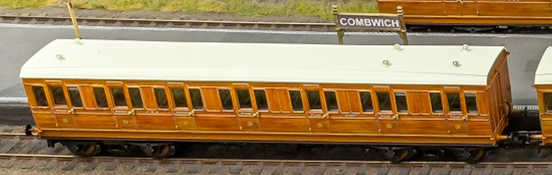 48' GNR ‘Evolution’ Bogie Coach Non-Corridor Composite No.3015