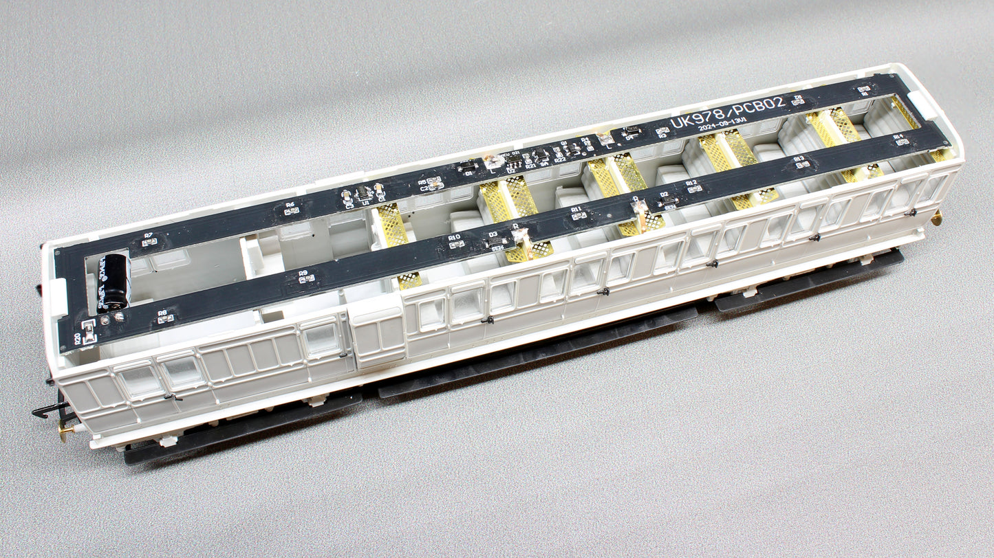 48' LBSCR ‘Evolution’ Non-Corridor First No.612