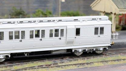 48' LBSCR ‘Evolution’ Bogie Coach Non-Corridor Third No.759