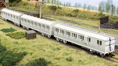 48' GCR ‘Evolution’ Bogie Coach Non-Corridor Carriage No.1876, No.2305 & No.1366 3-Pack