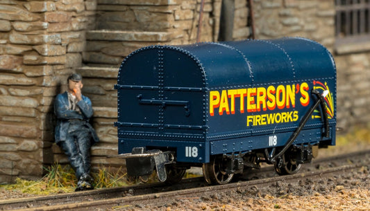 990208 Gunpowder Van - Patterson's Fireworks No.118