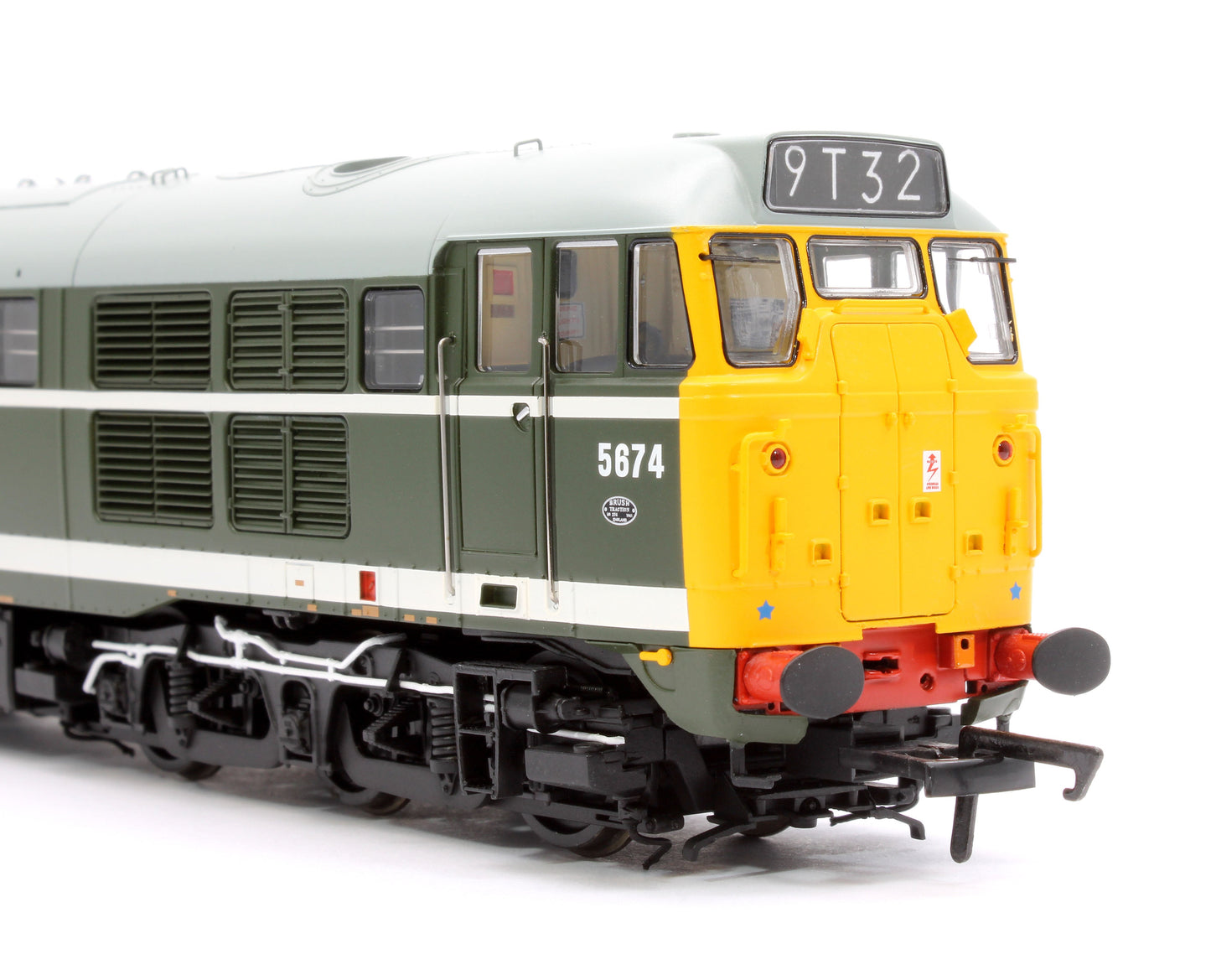 Pre-Owned ACC2740-5674DCC Class 31 No.5674 BR Green (full yellow ends, LU trip cock & tabet catcher recess) Diesel Locomotive (DCC Sound)