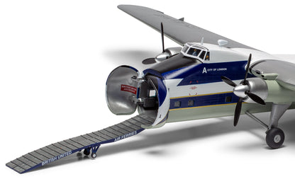 Bristol Superfreighter Model Kit