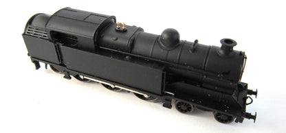 Robinson A5 (GCR Class 9N) 4-6-2 LNER in GCR Green No.5167 Steam Tank Locomotive