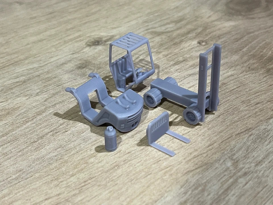 OO Gauge Forklift (Single Pack) - Unpainted