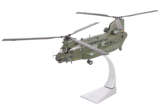 Pre-Owned Boeing Vertol Chinook HC.3, ZH904, RAF No.18 Squadron, Odiham, 2012