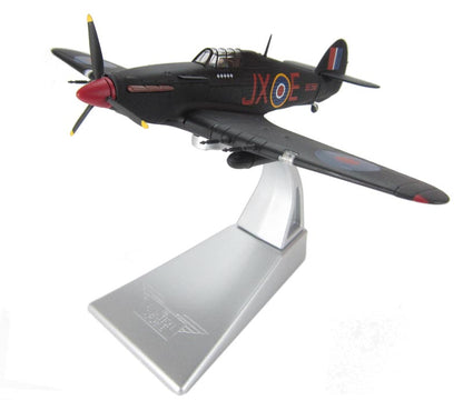 Pre-Owned AA39701 Hawker Hurricane Mk IIc Royal Air Force BE581 - Limited Edition