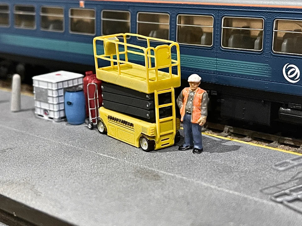OO Gauge Scissor Lift (Single Pack) - Unpainted