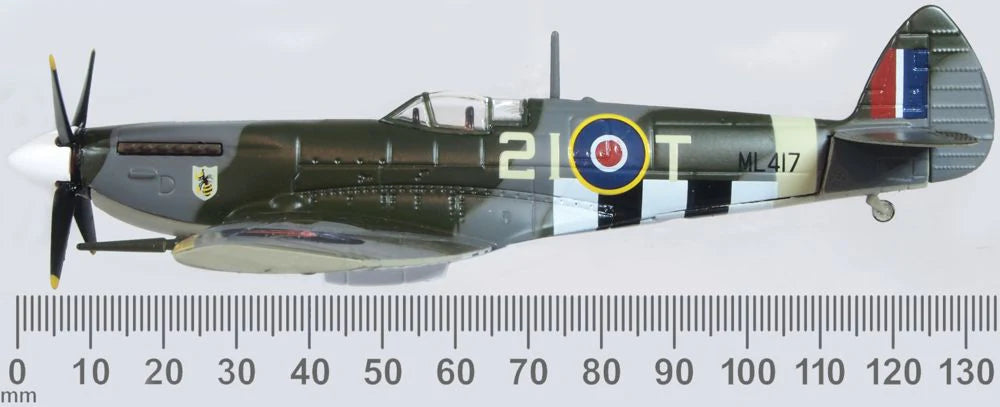 AC098 Supermarine Spitfire LF Mk.Ixe 21-T 443 Sqn 1945 Model Aircraft
