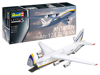Antonov An-124 "Ruslan" Model Kit