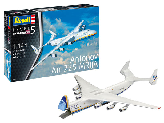 Antonov An-225 "Mrija" (w/Undercarriage &Interior) model kit