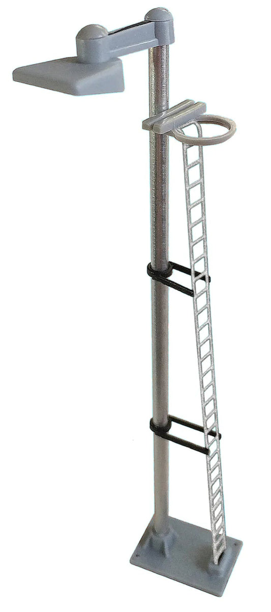 Dustpan Single Head Tall Yard Lamp (Silver Ladder) White LED