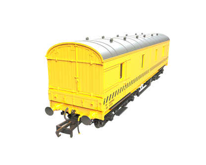 C2025 LMS 42ft GUV Parcels Van BR Departmental Yellow ADB975241