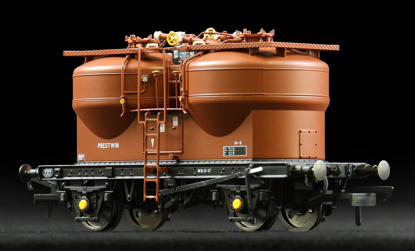 Set of 3 Prestwin Silo Wagons in BR Bauxite - Pre TOPS