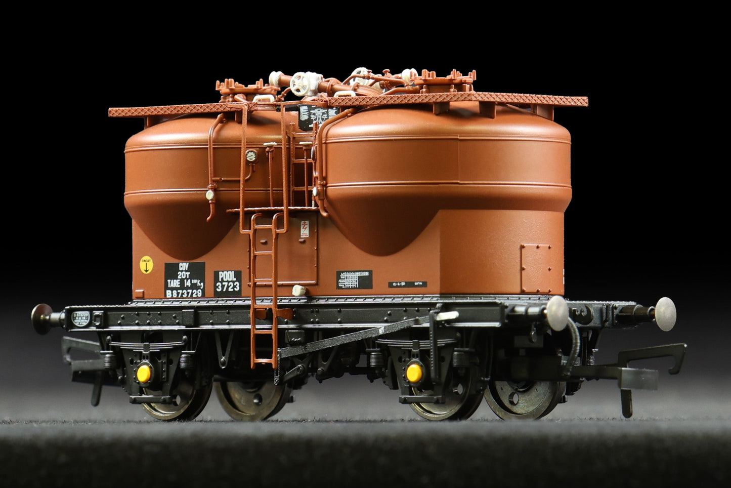 Set of 3 Prestwin Silo Wagons in BR Bauxite - TOPS
