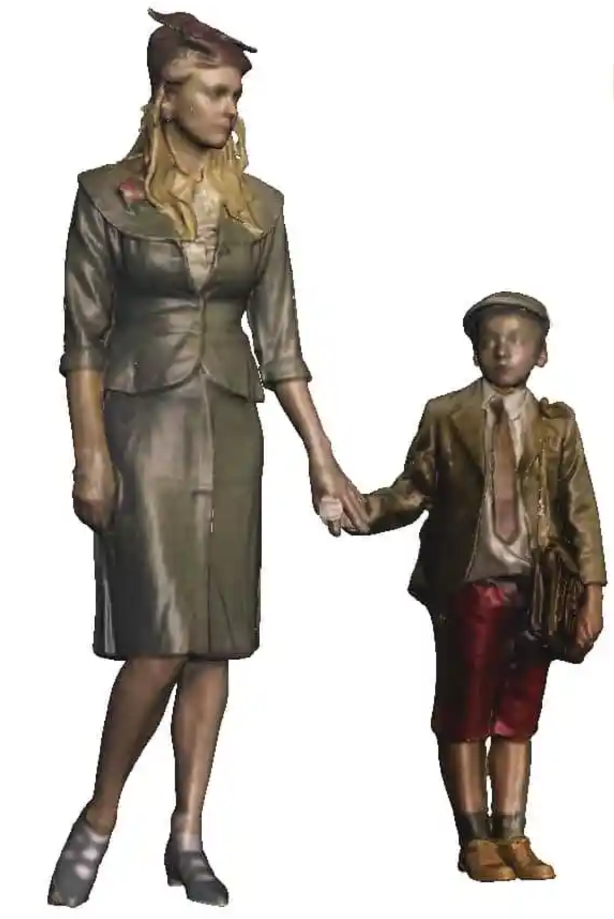 O Gauge - Town & Country - 1940s Woman and Child