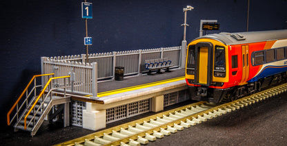 Modern Station Platform Kit (500mm)