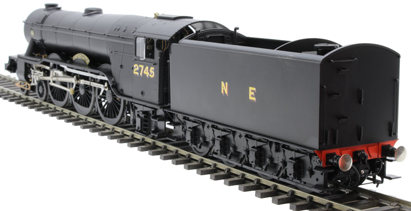 Pre-Owned Class A3 4-6-2 2745 "Captain Cuttle" in LNER black with unstreamlined non-corridor tender